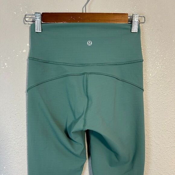 Lululemon In Movement 7/8 Tight *Everlux 25" Size 4 Frosted Pine Blue Green - Picture 4 of 6